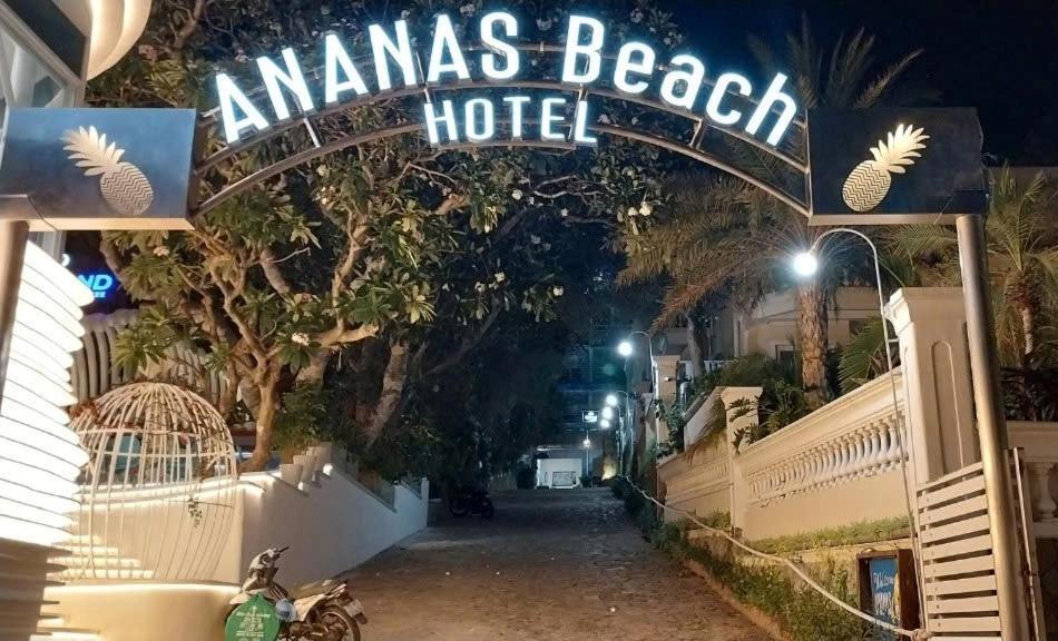 Ananas Beach Hotel Vung Tau Extérieur photo